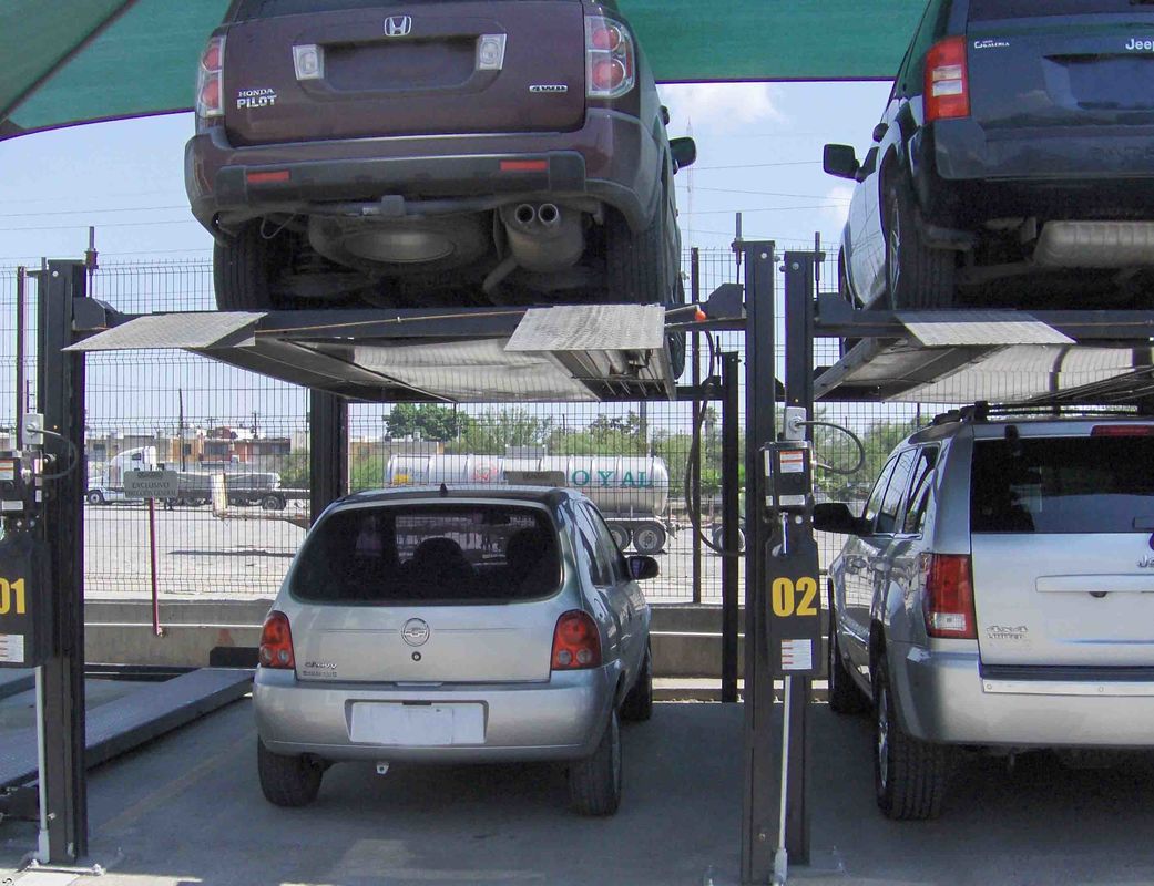 Two Level Four Post Auto Lift Motor Drive Car Parking Equipment